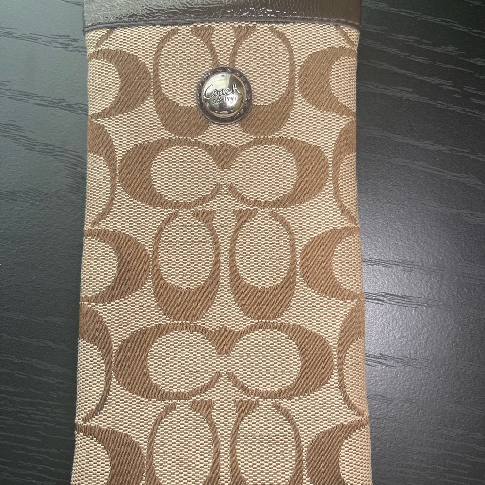 Reposh Coach Eyeglass Case